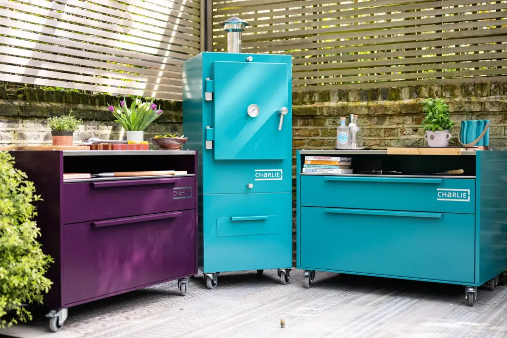 Charlie Oven is a game-changing innovation in outdoor cooking. Inspired by charcoal ovens used by professional chefs.