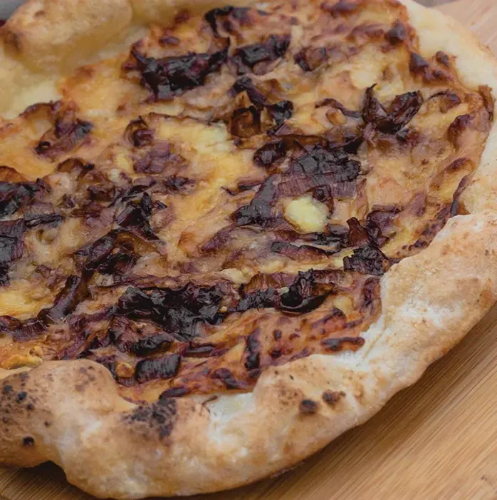 BBQ+Recipe+Welsh+rarebit+pizza+2