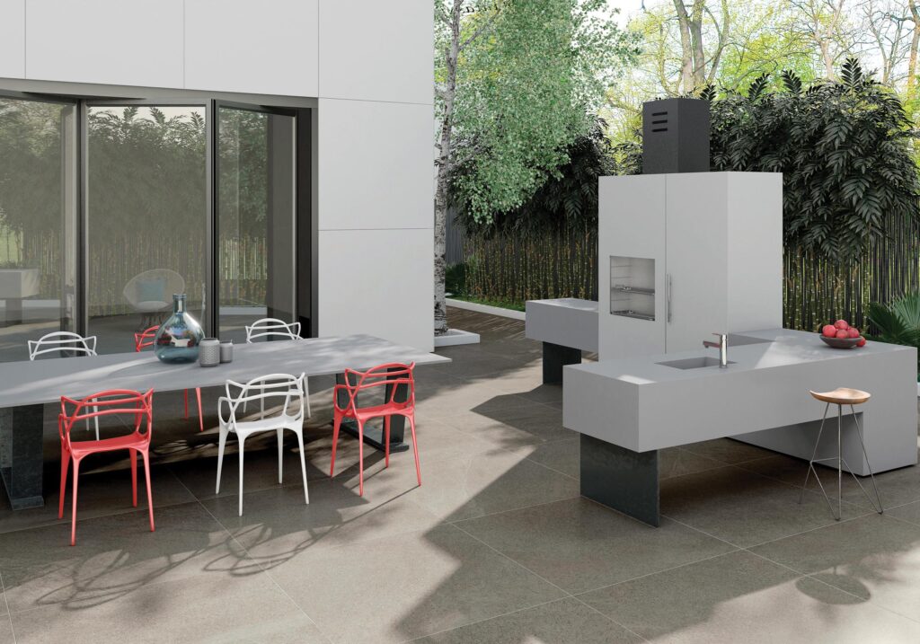 It's time to relax in the garden and fire up the grills.  Here's an outdoor living roundup to help you make that perfect space. 