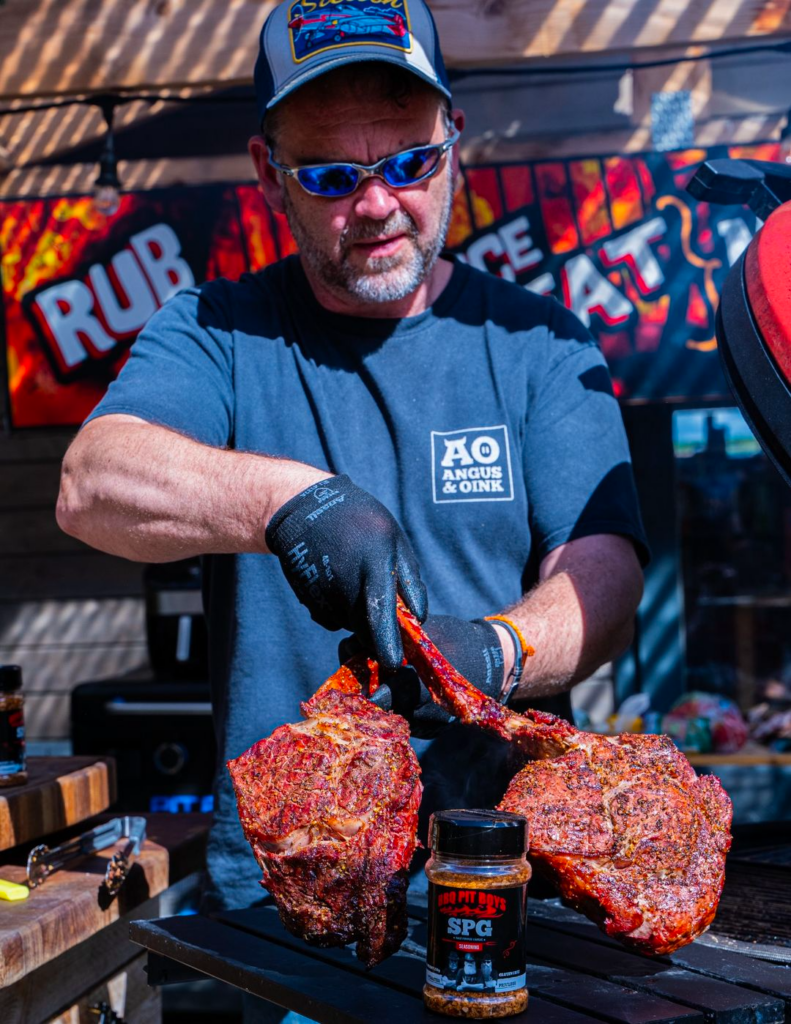 Angus & Oink turn the world’s best eats into rubs and sauces - no fuss, no compromise.